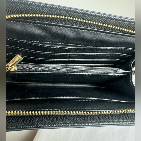 Snake-Embossed Zip Wallet - Picture 16 of 16